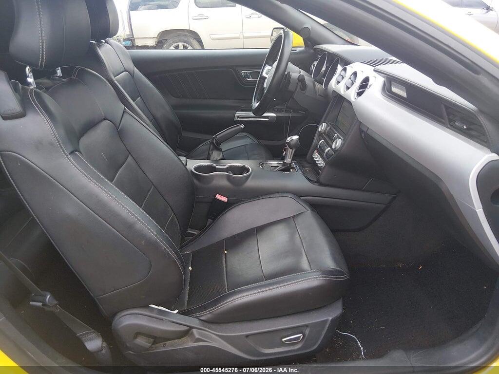 1FATP8UH9G5284819 2016 FORD MUSTANG photo no. 5