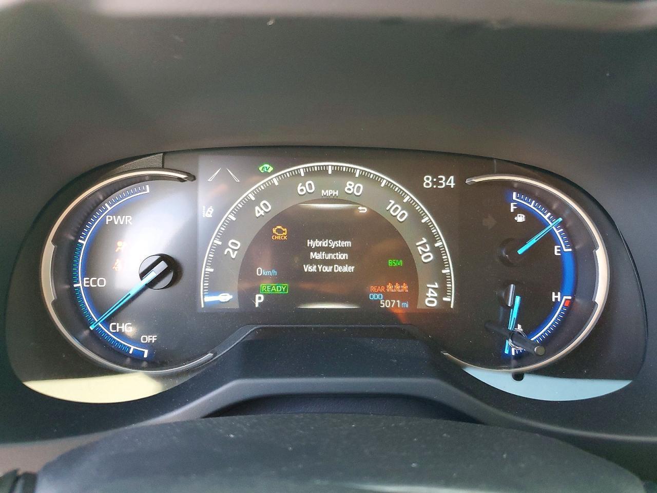 2025 TOYOTA RAV4 HYBRID XLE — Фото 9 из 13