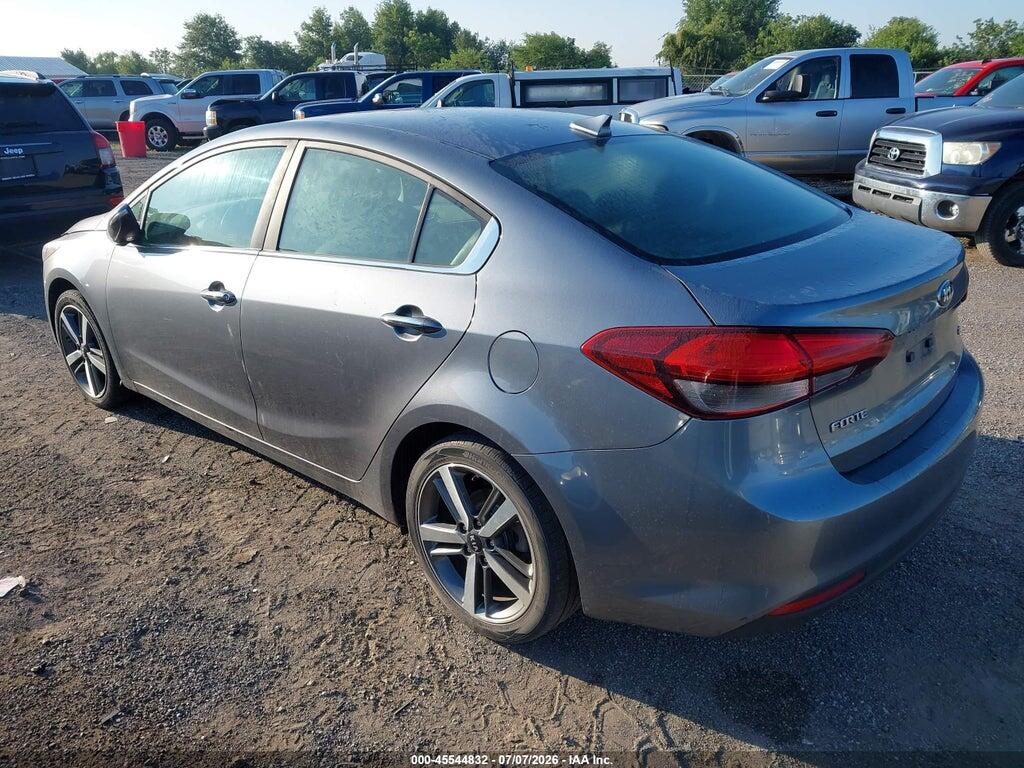 3KPFL4A81HE004770 2017 KIA FORTE photo no. 3