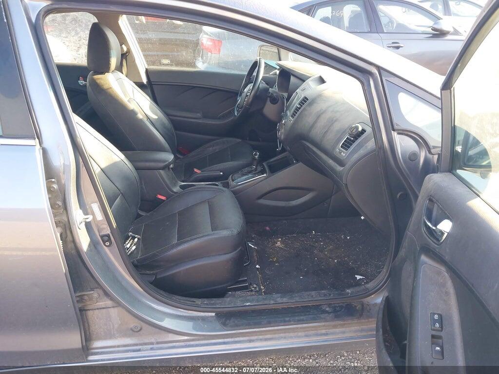 3KPFL4A81HE004770 2017 KIA FORTE photo no. 5