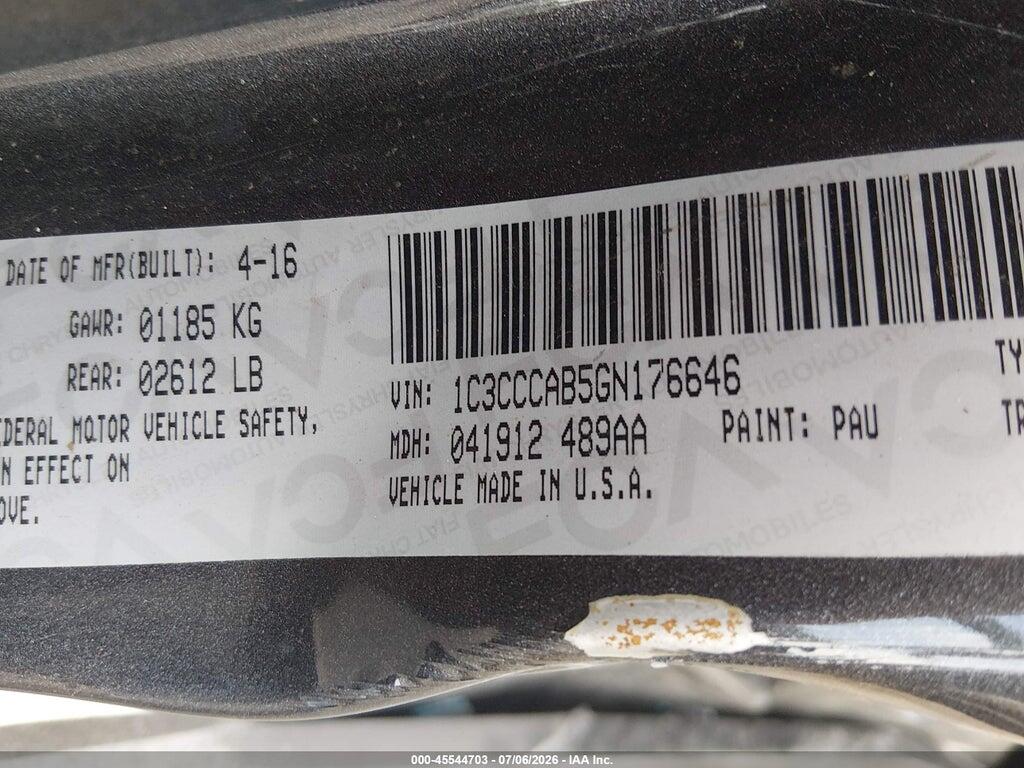 1C3CCCAB5GN176646 2016 CHRYSLER 200 photo no. 9