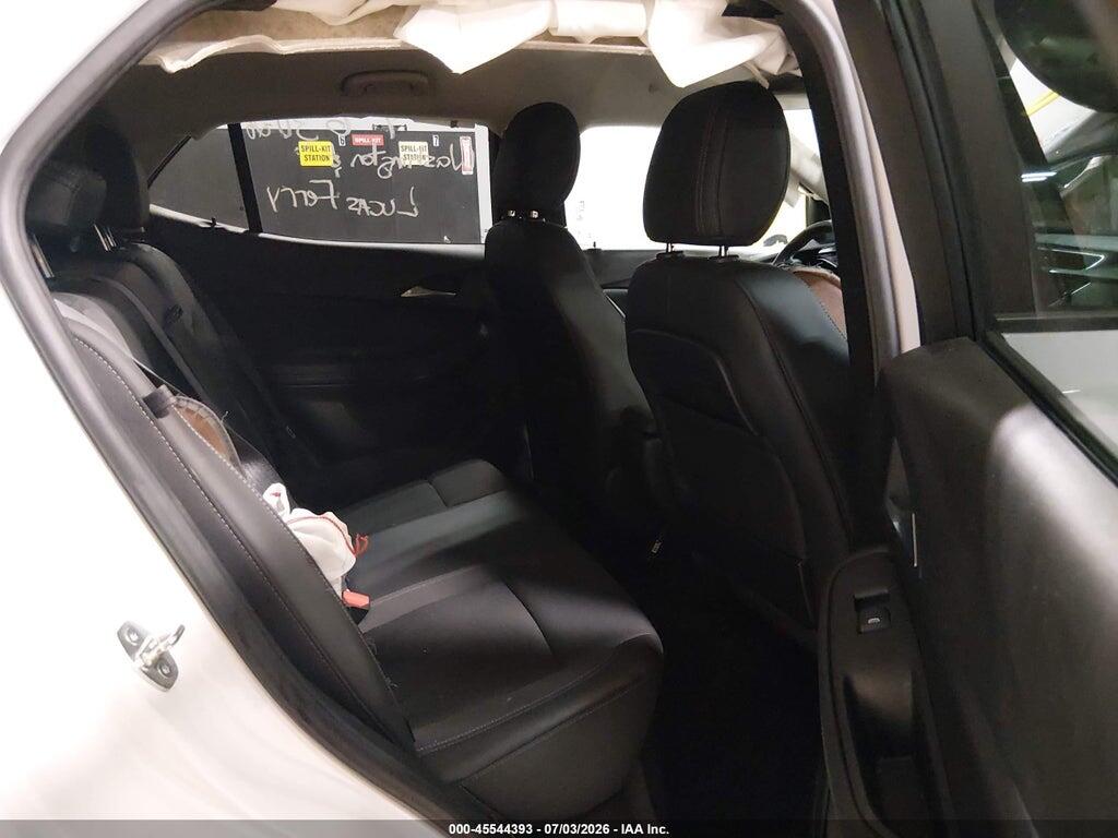 KL4MMDSL1MB121029 2021 BUICK ENCORE GX photo no. 8