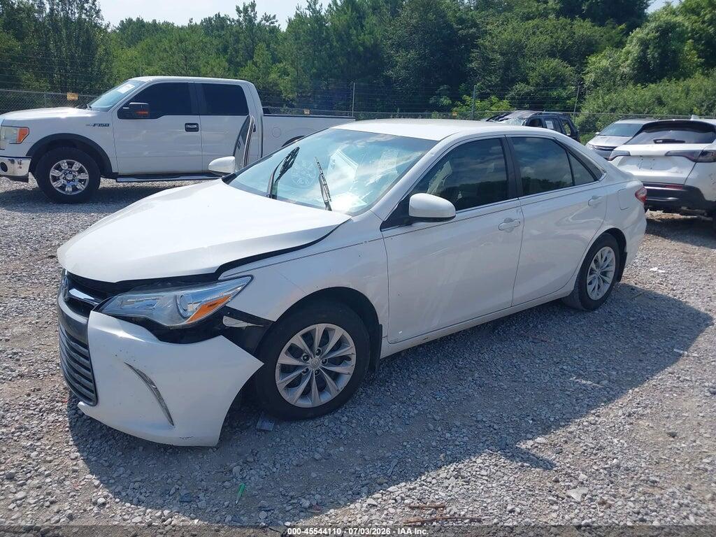 4T1BF1FK7GU511225 2016 TOYOTA CAMRY photo no. 2