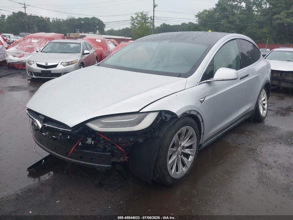 5YJXCDE26JF102297 2018 TESLA MODEL X photo no. 6