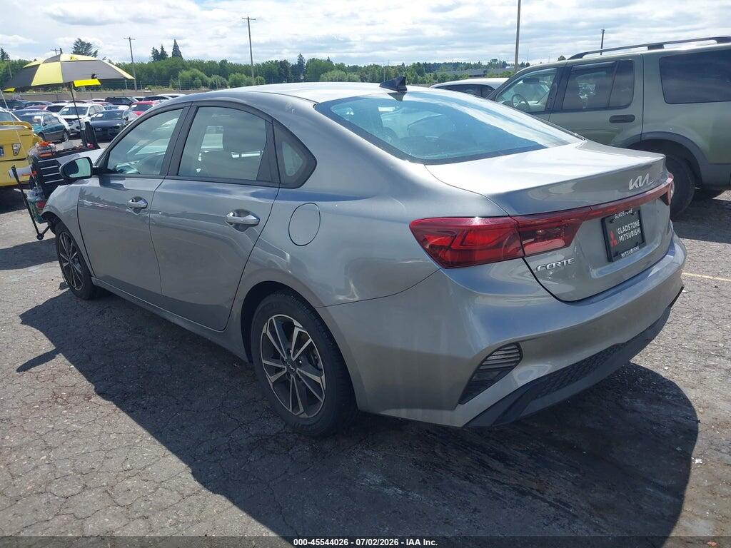 3KPF24AD9NE454789 2022 KIA FORTE photo no. 3