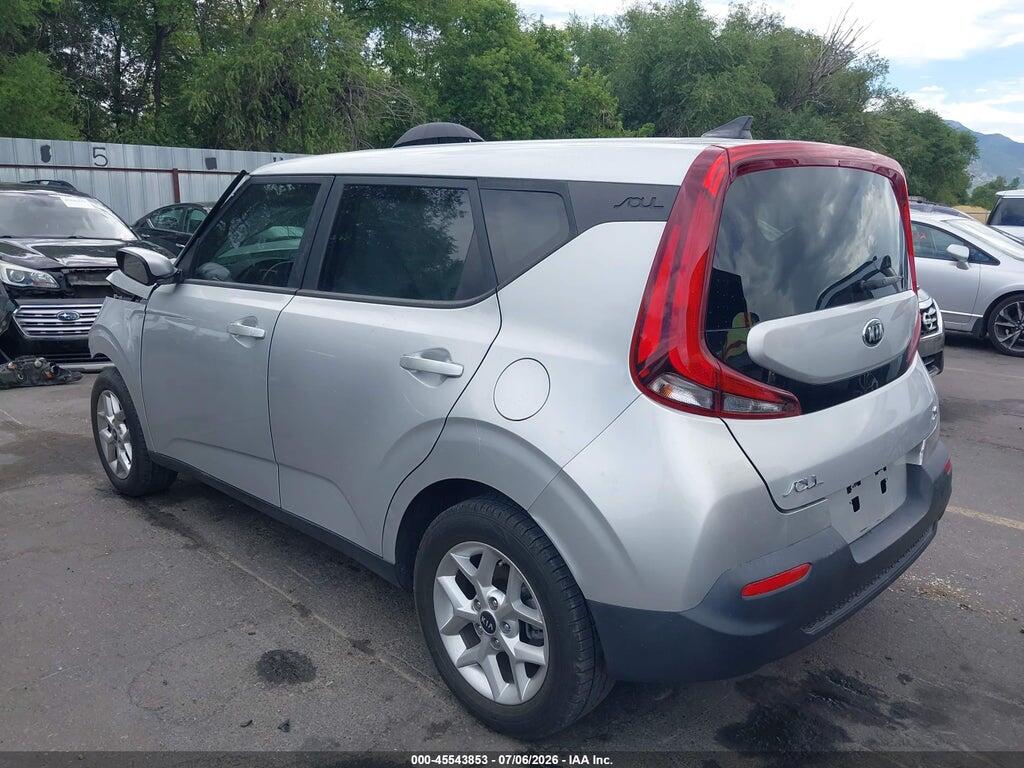 KNDJ23AU1M7787619 2021 KIA SOUL photo no. 3