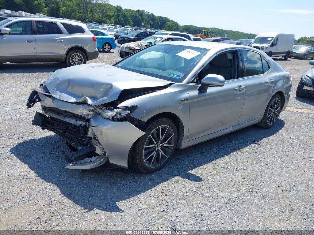 4T1F31AK3MU026769 2021 TOYOTA CAMRY photo no. 2