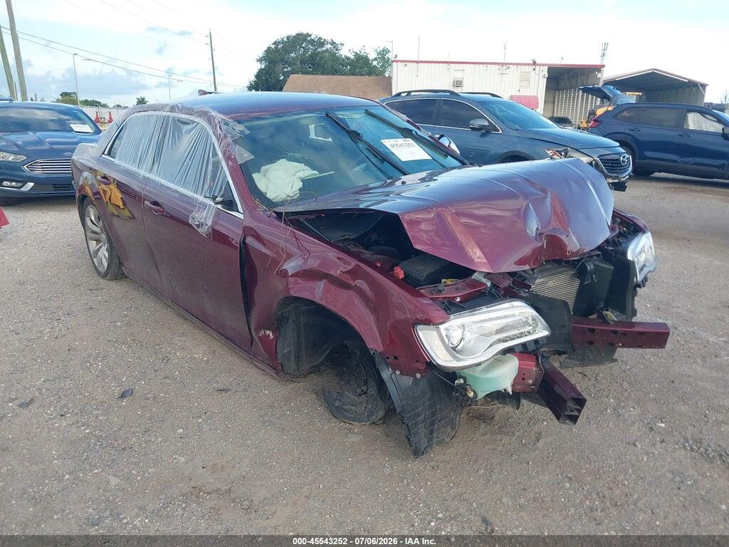 2C3CCAAG8KH601374 2019 CHRYSLER 300 photo no. 1