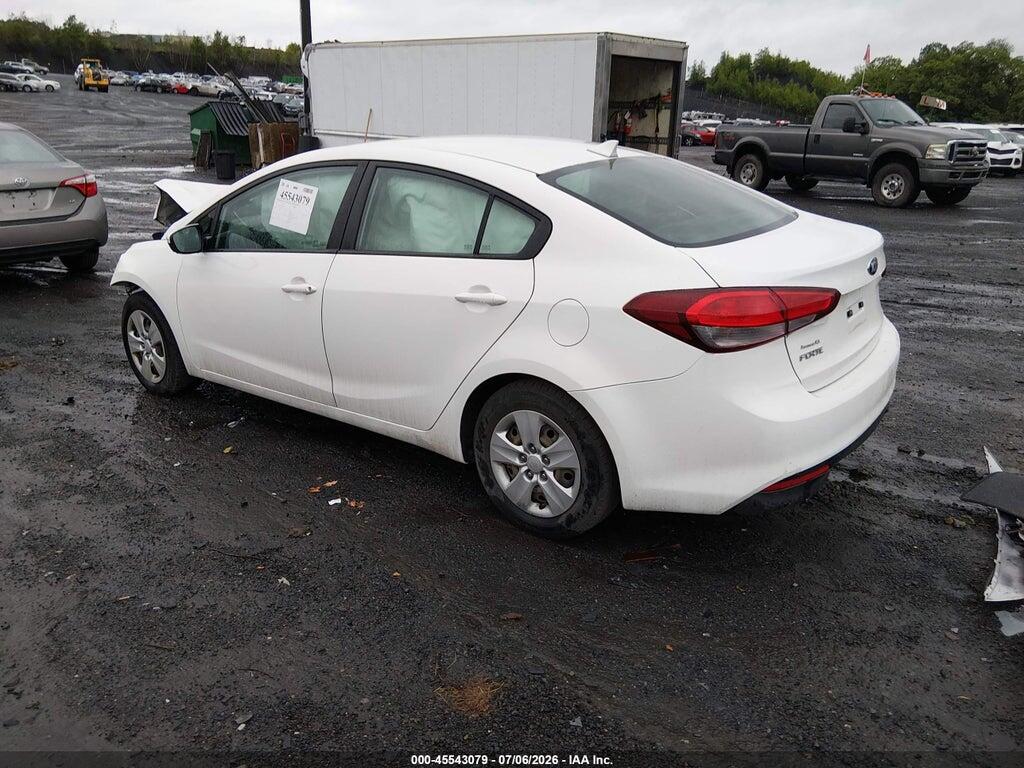 3KPFK4A76HE148874 2017 KIA FORTE photo no. 3