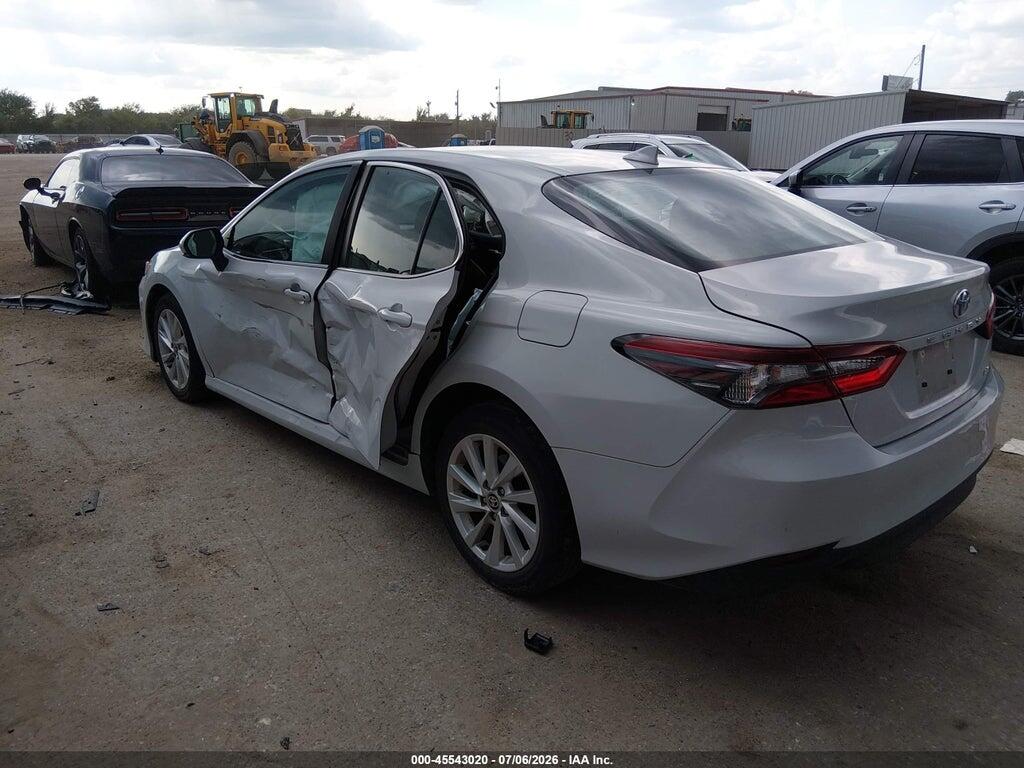4T1R11AK9RU218921 2024 TOYOTA CAMRY photo no. 3