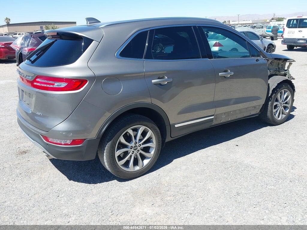 5LMCJ2C90HUL08864 2017 LINCOLN MKC photo no. 4