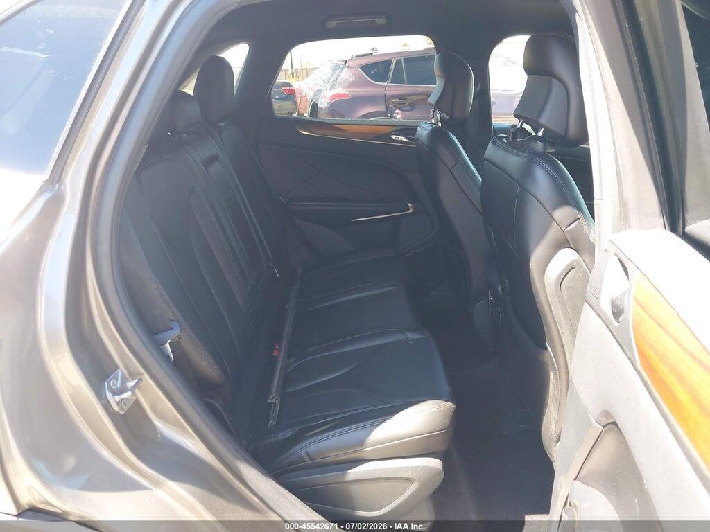 5LMCJ2C90HUL08864 2017 LINCOLN MKC photo no. 8