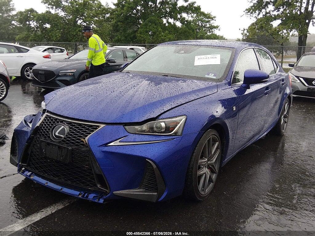 JTHC81D29K5038029 2019 LEXUS IS 300 photo no. 2