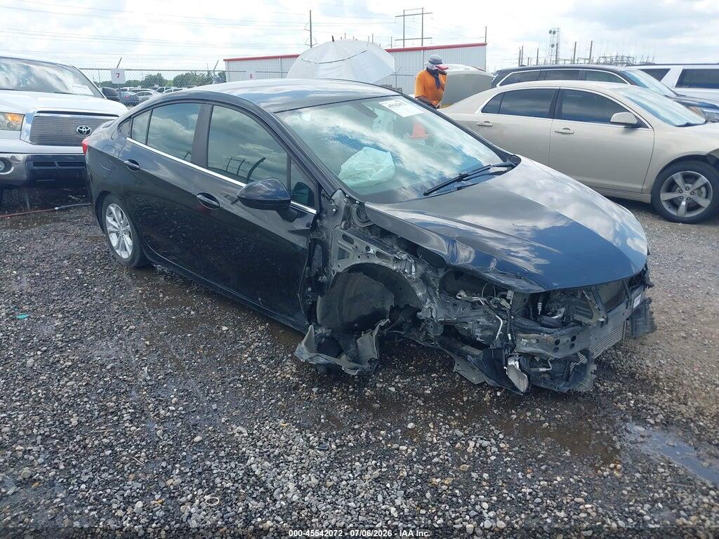 1G1BE5SM7K7145403 2019 CHEVROLET CRUZE photo no. 1
