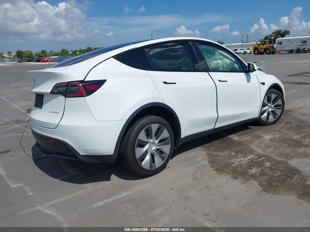 7SAYGAEE7NF530194 2022 TESLA MODEL Y photo no. 4