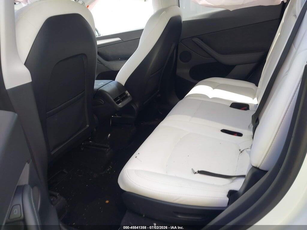 7SAYGAEE7NF530194 2022 TESLA MODEL Y photo no. 8