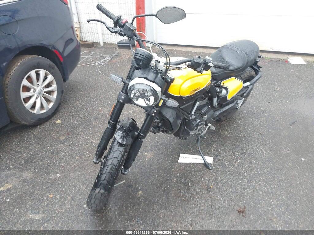 ML0KAFPM0KT015567 2019 DUCATI SCRAMBLER photo no. 2