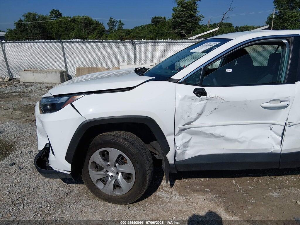 2T3G1RFV3RW422517 2024 TOYOTA RAV4 photo no. 6