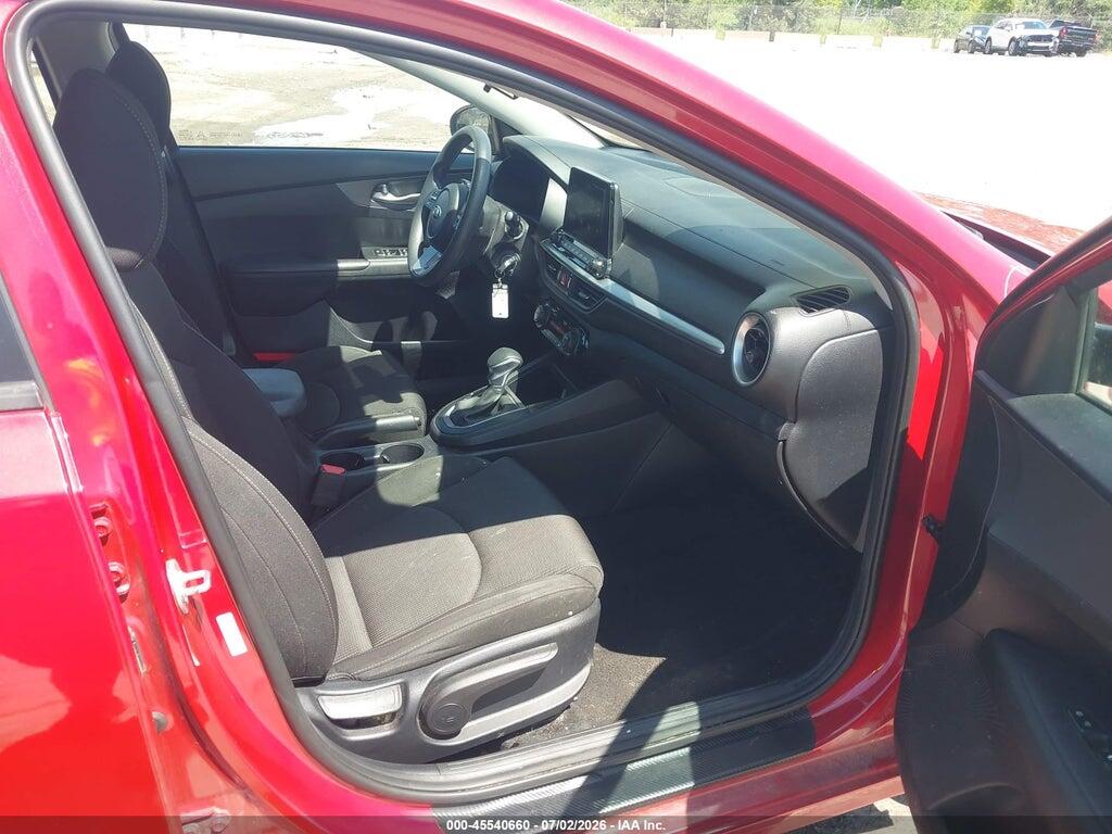 3KPF24AD2KE055363 2019 KIA FORTE photo no. 5