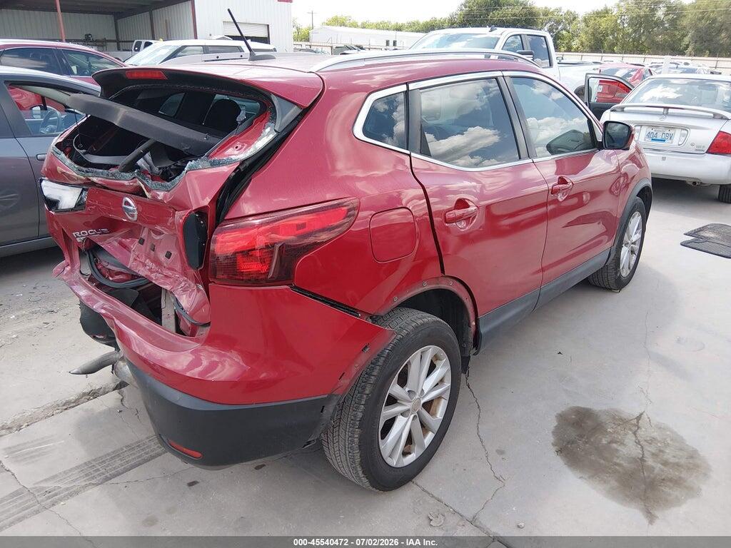 JN1BJ1CP9JW164823 2018 NISSAN ROGUE SPORT photo no. 4