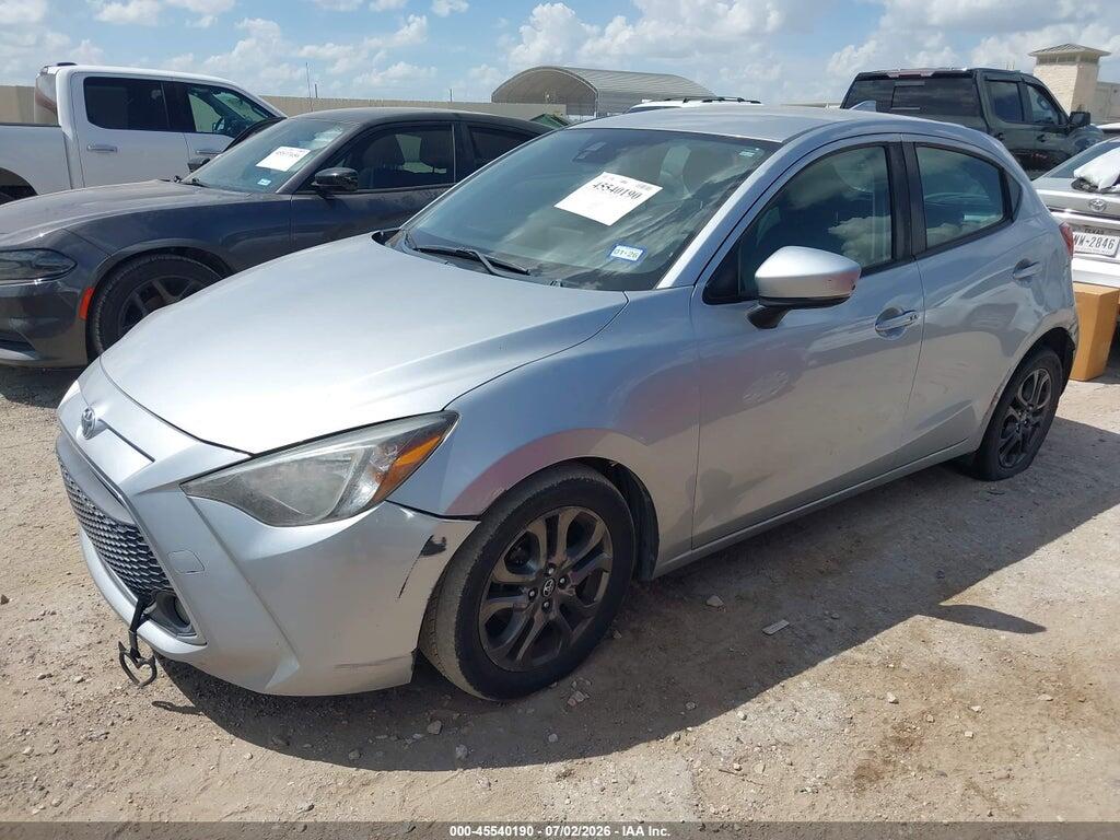 3MYDLBJV5LY707864 2020 TOYOTA YARIS photo no. 2