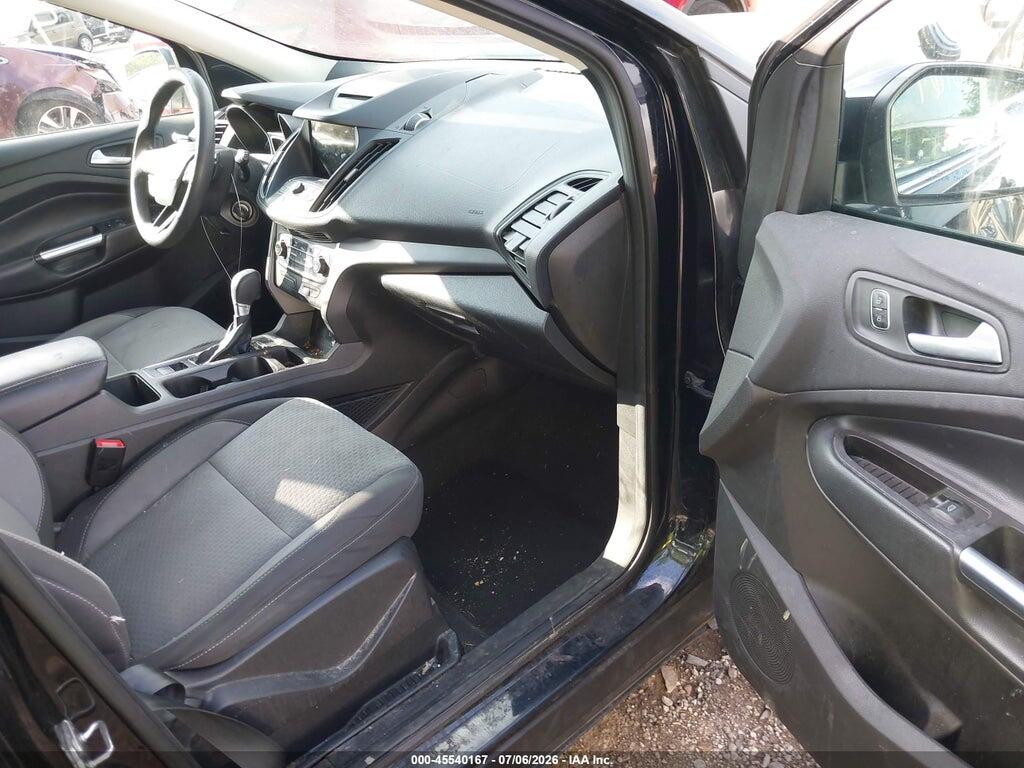 1FMCU0GD2HUD49977 2017 FORD ESCAPE photo no. 5