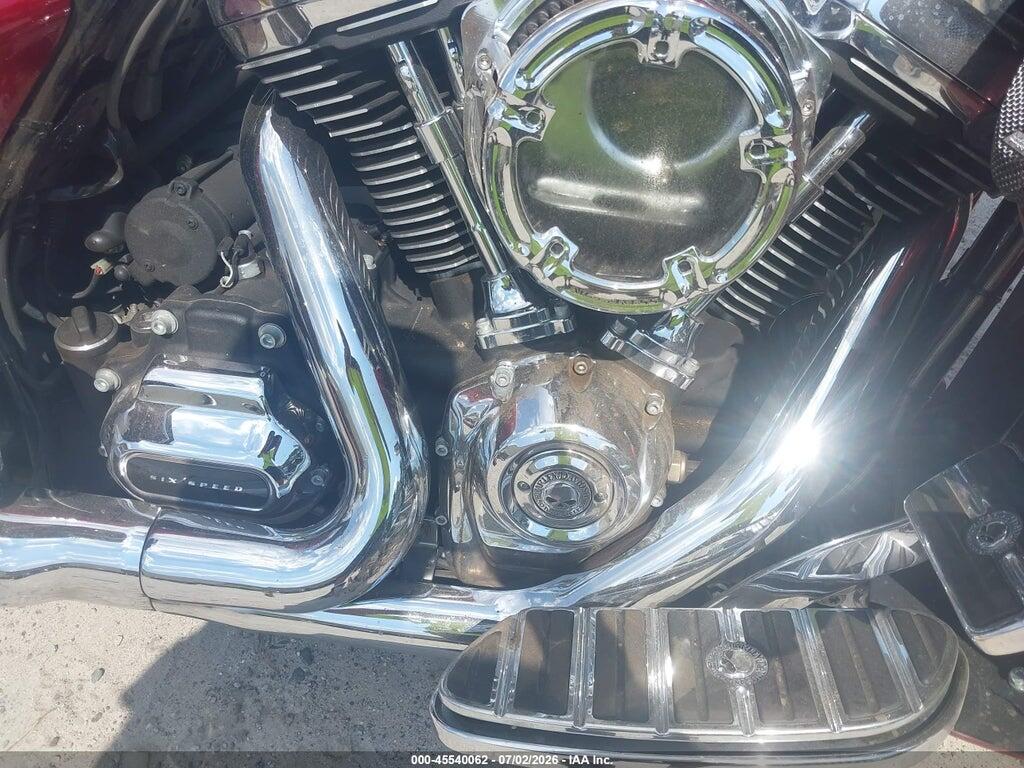1HD1KHC19JB682902 2018 HARLEY-DAVIDSON FLTRX photo no. 8