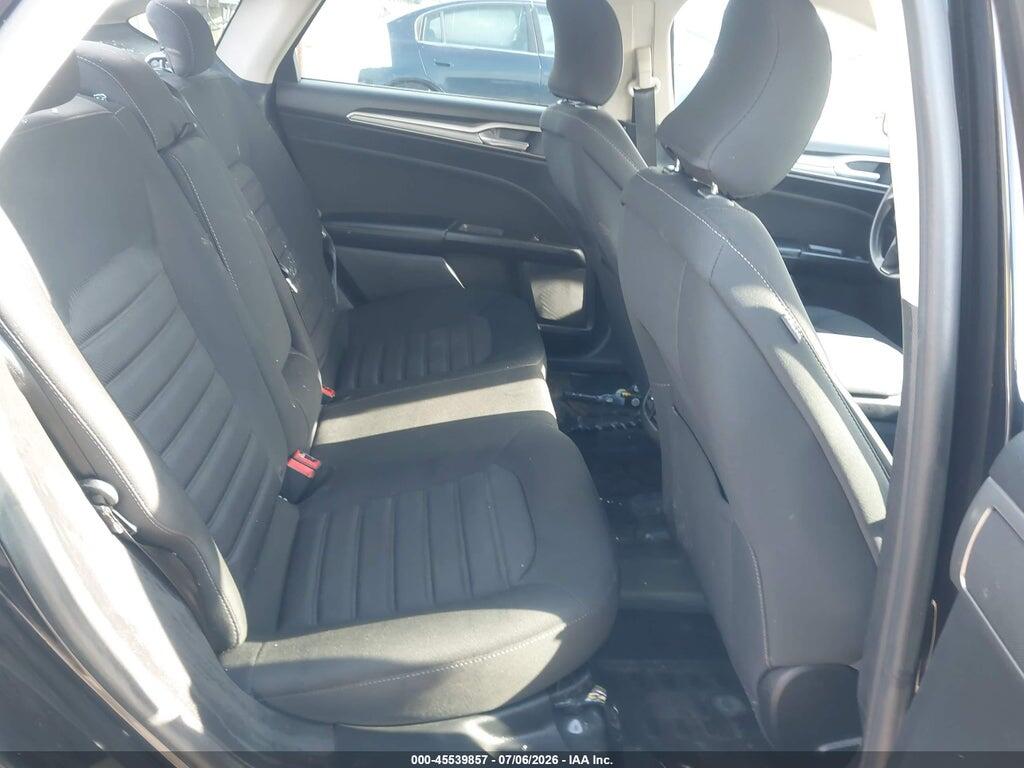 3FA6P0HD1KR102106 2019 FORD FUSION photo no. 8