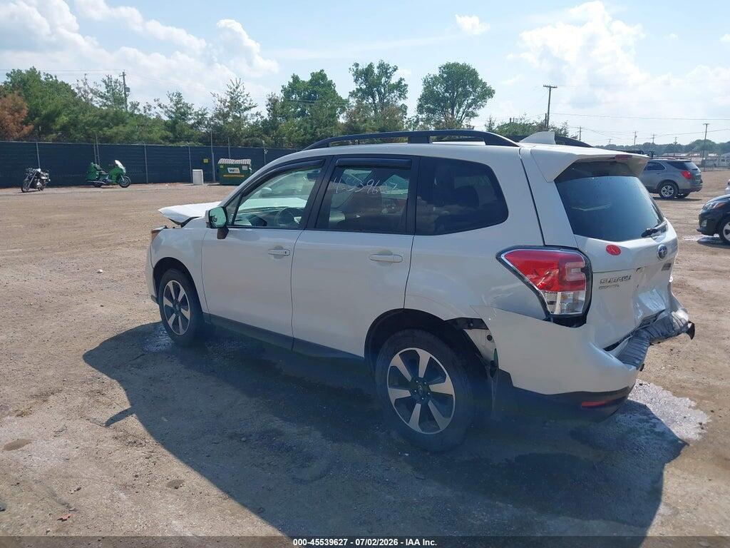 JF2SJAEC5HH555524 2017 SUBARU FORESTER photo no. 3