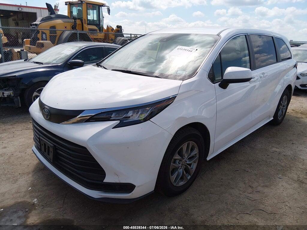 5TDKRKEC0NS120415 2022 TOYOTA SIENNA photo no. 2