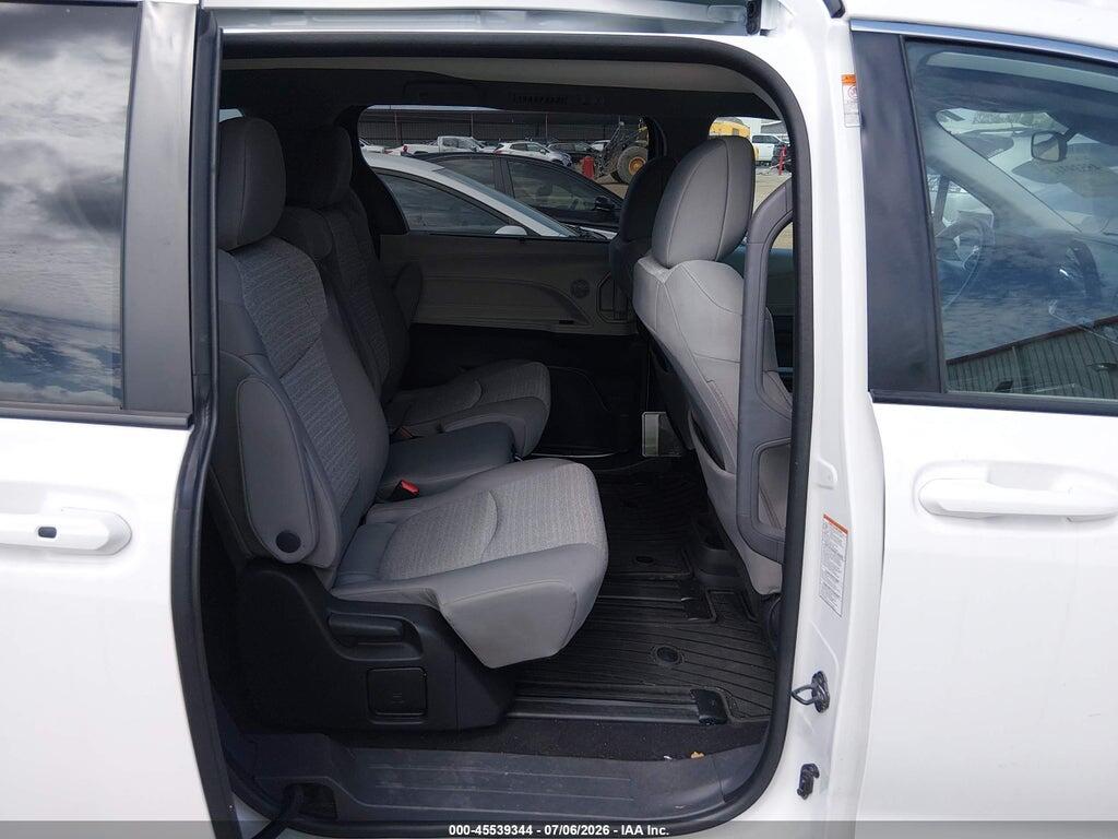 5TDKRKEC0NS120415 2022 TOYOTA SIENNA photo no. 8