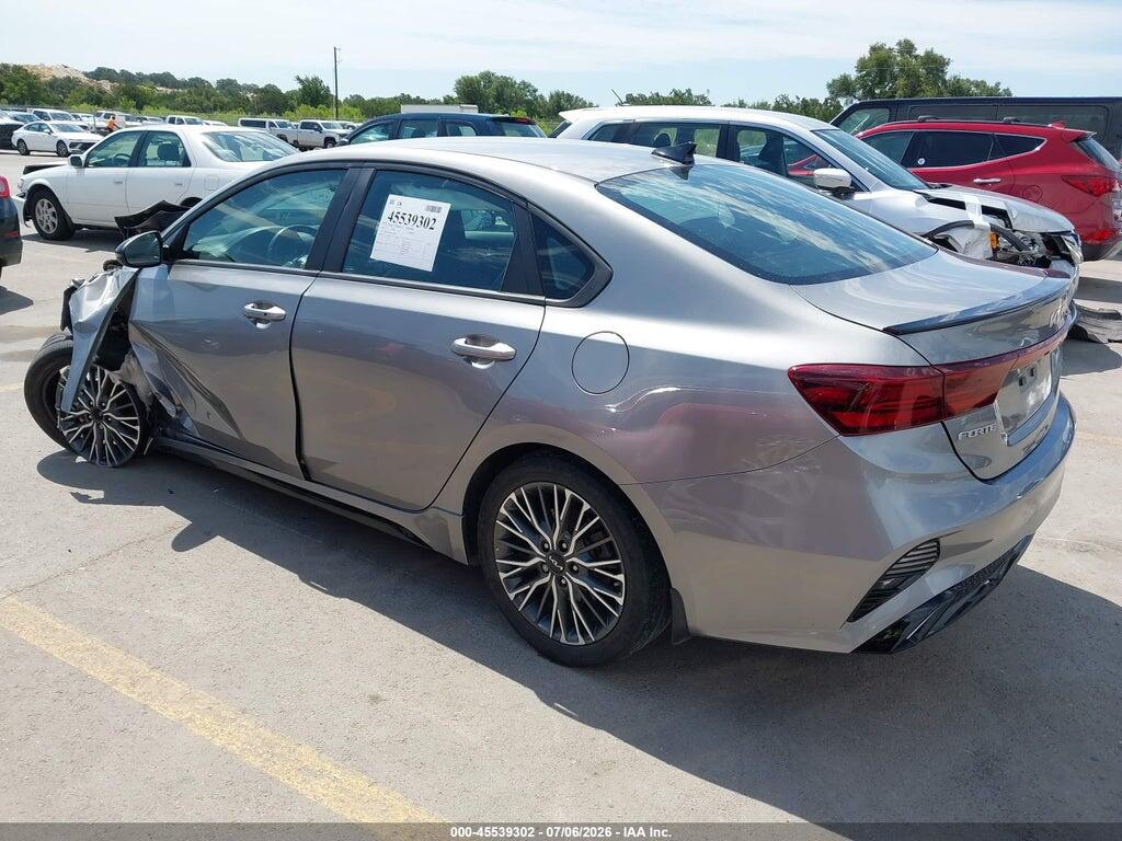 3KPF54AD8PE620309 2023 KIA FORTE photo no. 3