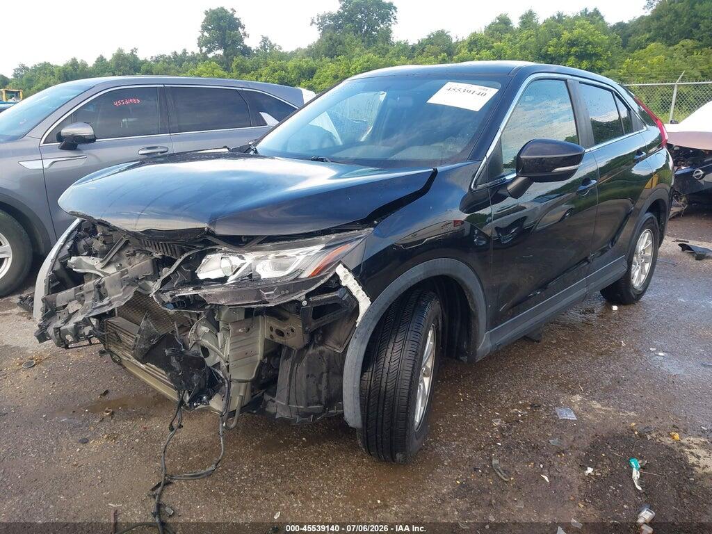 JA4AT3AA7JZ050017 2018 MITSUBISHI ECLIPSE CROSS photo no. 2