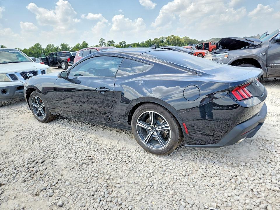 2025 FORD MUSTANG — Фото 2 из 12