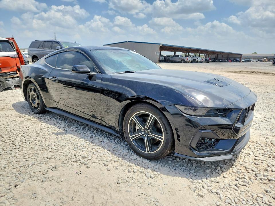 2025 FORD MUSTANG — Фото 4 из 12