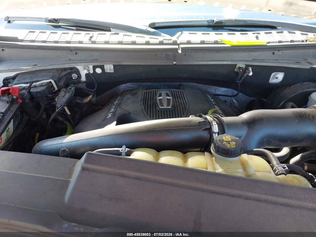 5LMJJ2HT4KEL14017 2019 LINCOLN NAVIGATOR photo no. 10
