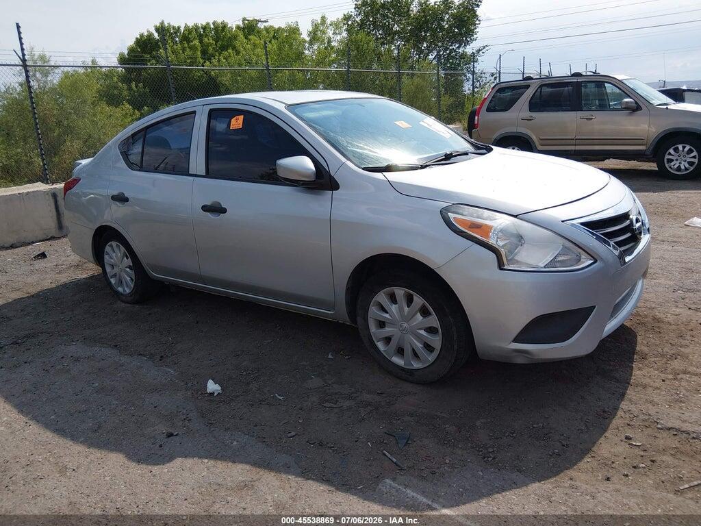 3N1CN7AP5KL825902 2019 NISSAN VERSA photo no. 1