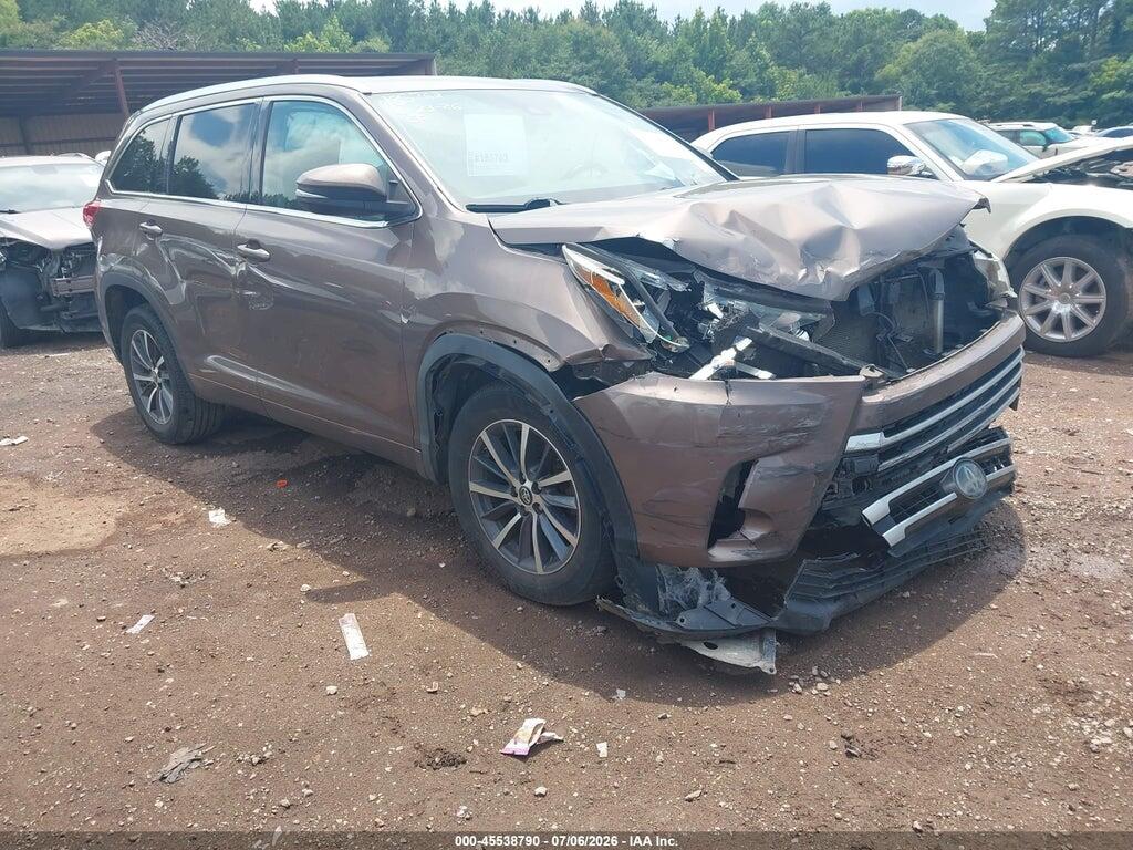 5TDKZRFH4JS260836 2018 TOYOTA HIGHLANDER photo no. 1