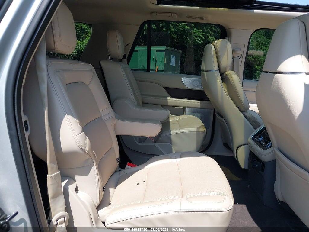 5LMJJ3LT4KEL04262 2019 LINCOLN NAVIGATOR L photo no. 8