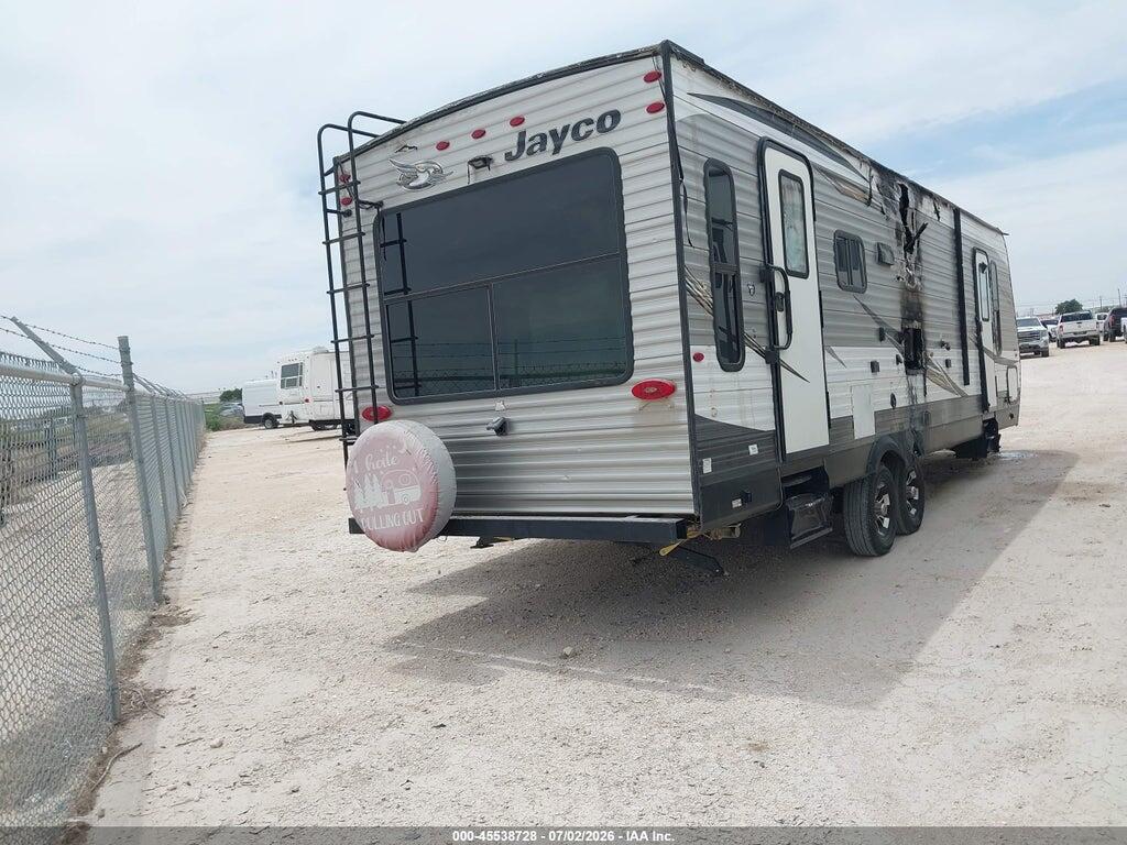 1UJBJ0BR9L1T70105 2020 JAYC 28R photo no. 4
