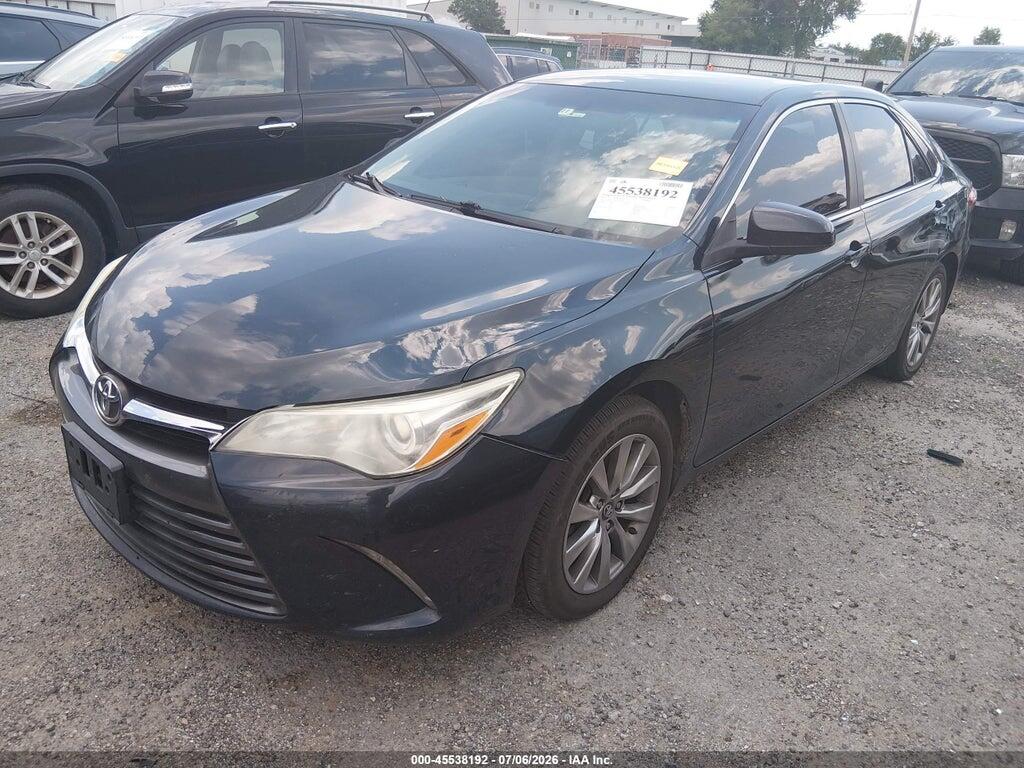 4T1BF1FKXHU288261 2017 TOYOTA CAMRY photo no. 2