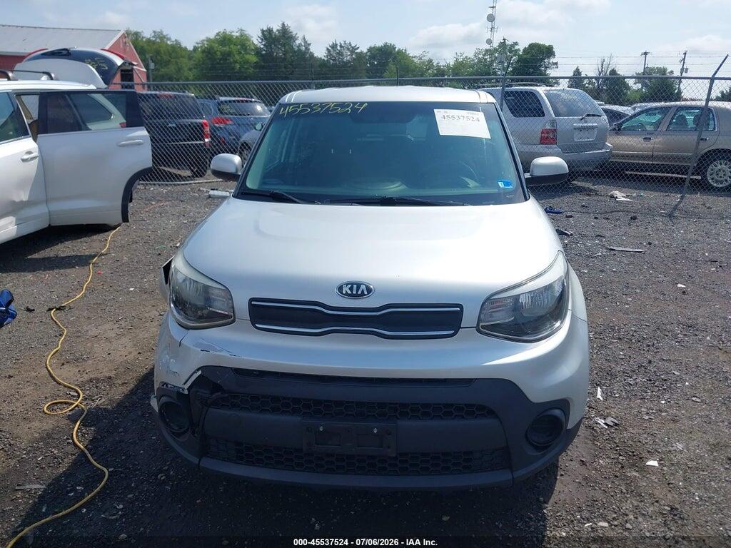 KNDJN2A28J7510428 2018 KIA SOUL photo no. 12