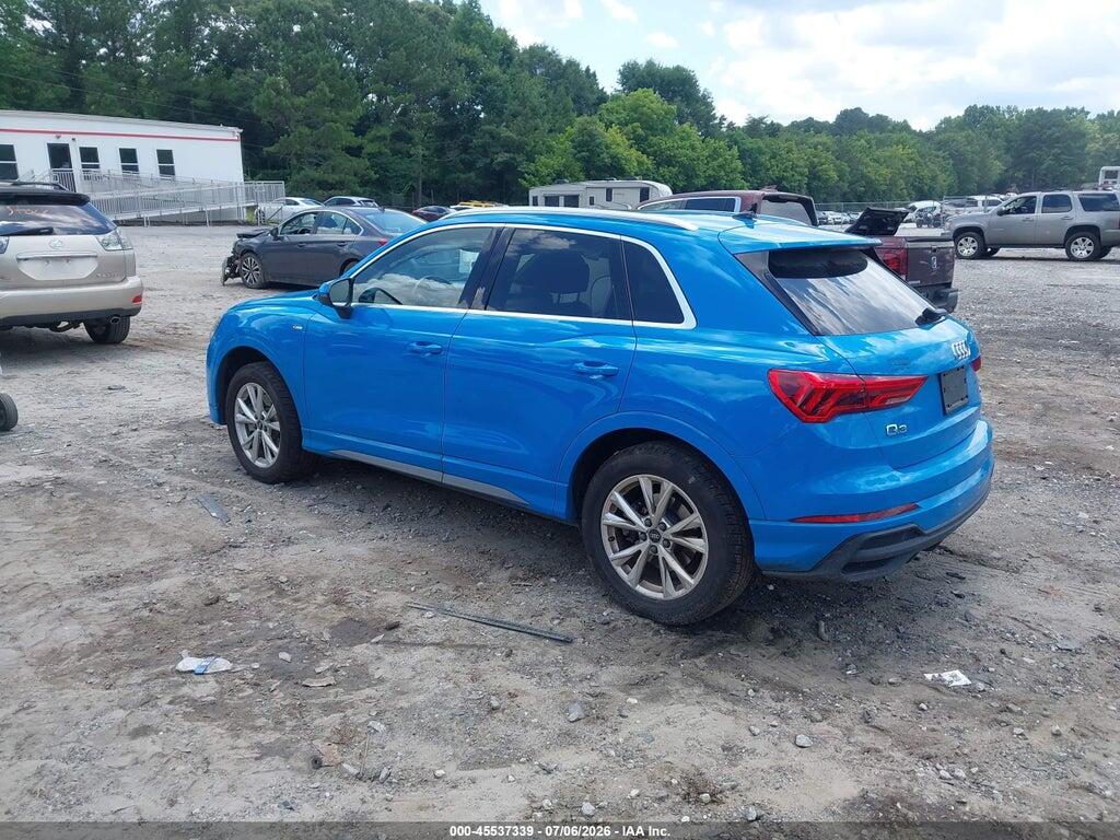 WA1DECF39P1077163 2023 AUDI Q3 photo no. 3