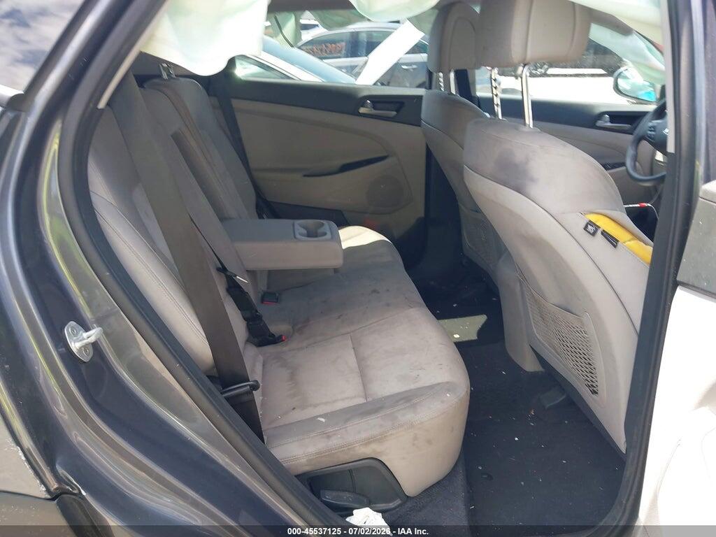 KM8J2CA49JU769264 2018 HYUNDAI TUCSON photo no. 8