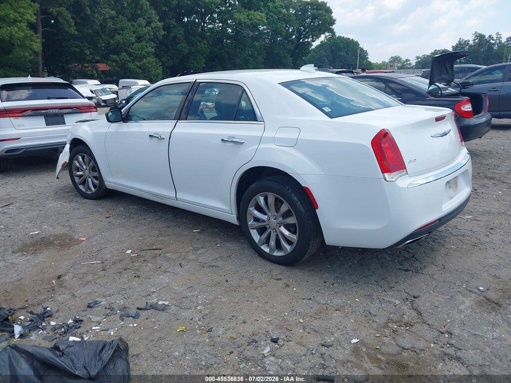 2C3CCAKG4KH689998 2019 CHRYSLER 300 photo no. 3
