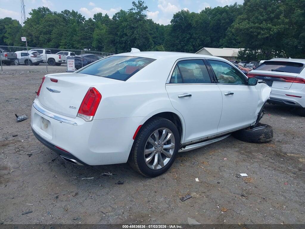 2C3CCAKG4KH689998 2019 CHRYSLER 300 photo no. 4