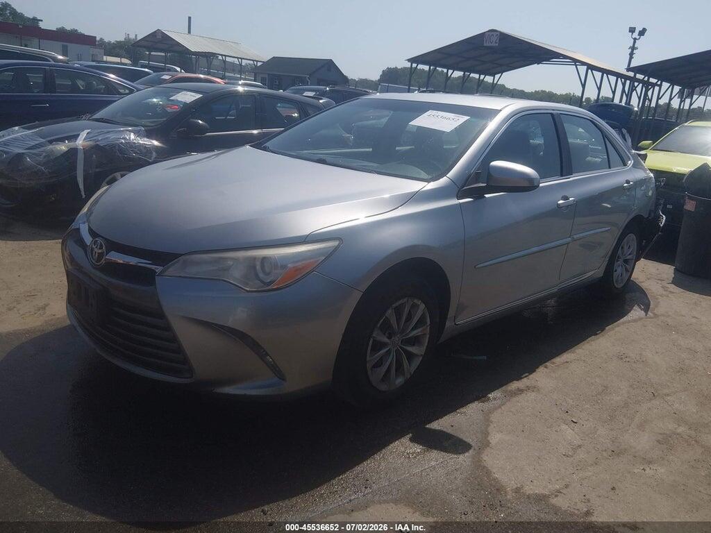 4T1BF1FK8HU434611 2017 TOYOTA CAMRY photo no. 2