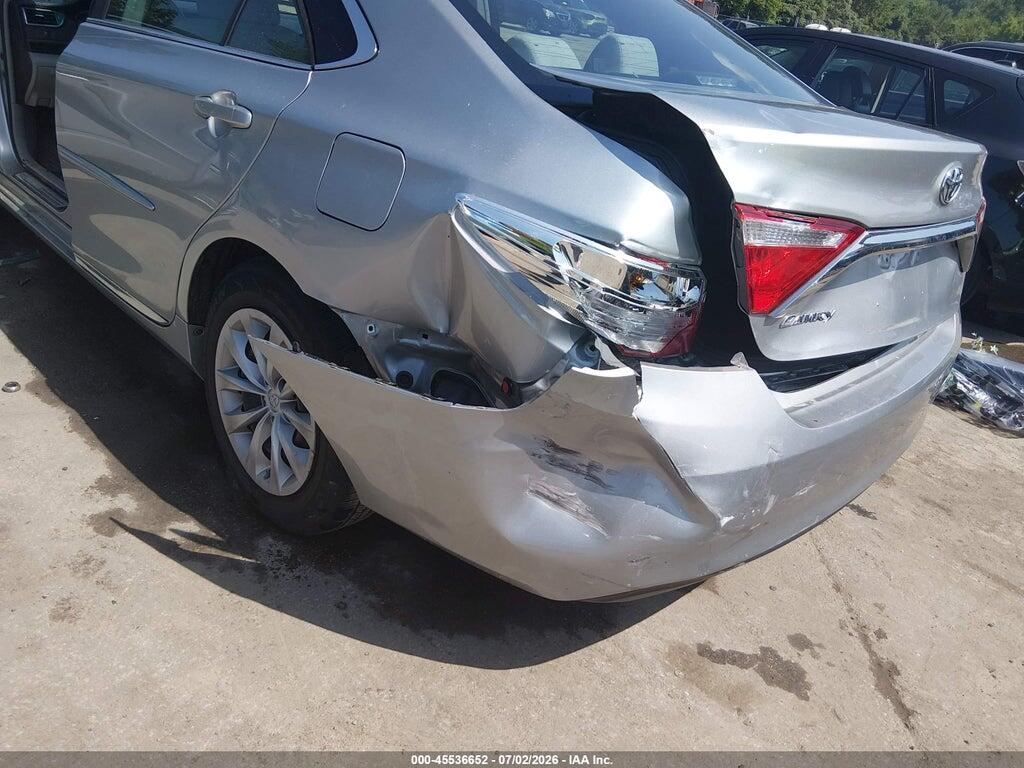 4T1BF1FK8HU434611 2017 TOYOTA CAMRY photo no. 6