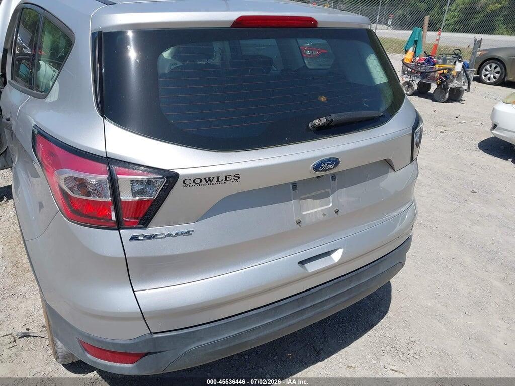 1FMCU0F76HUE02398 2017 FORD ESCAPE photo no. 6