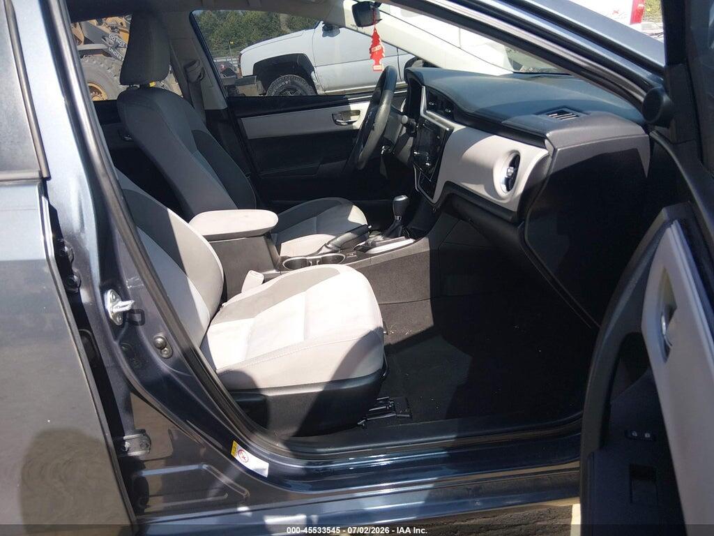 5YFBURHEXHP709912 2017 TOYOTA COROLLA photo no. 5